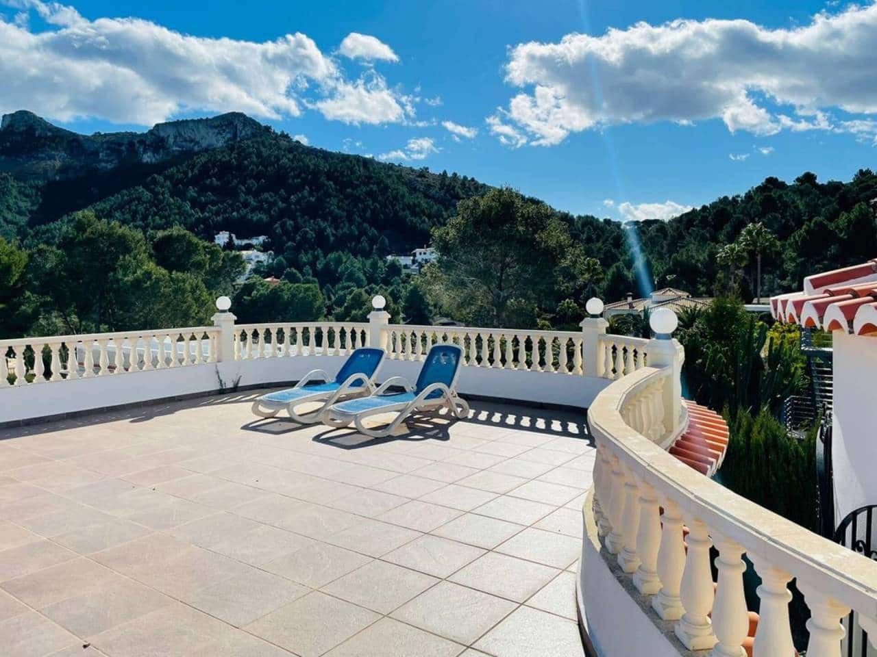 4 camera da letto Villa in vendita in Denia con piscina - 585.000 € (Rif: 7697463)