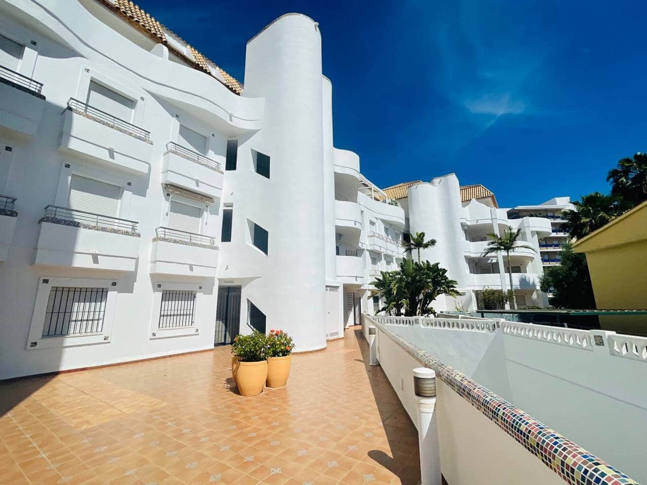 Ático de 2 habitaciones en Dénia en venta con piscina - 475.000 € (Ref: 7726842)