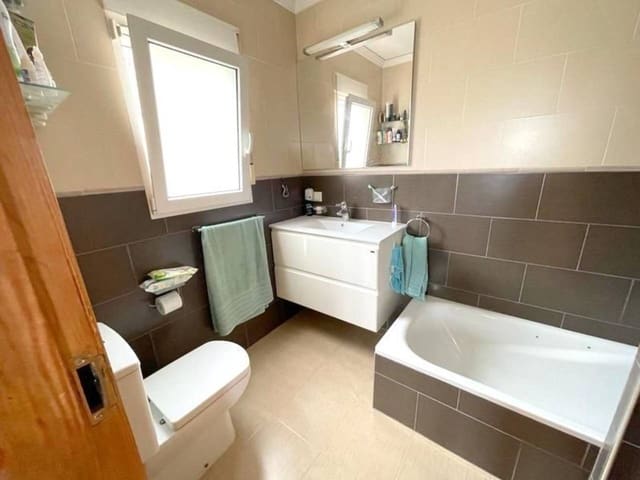 4 soveværelse Villa til salg i Centro Urbano, Dénia med swimmingpool - € 720.000 (Ref: 7777738)