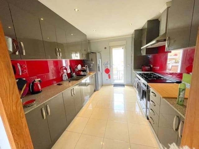 4 soveværelse Villa til salg i Centro Urbano, Dénia med swimmingpool - € 720.000 (Ref: 7777738)