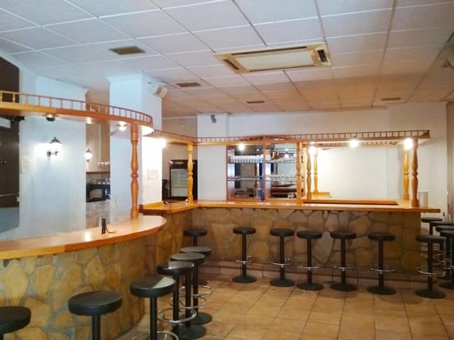 Kommersiell til salgs i Pueblo, Calpe / Calp - € 110 000 (Ref: 7778858)