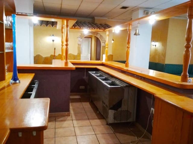 Kommersiell til salgs i Pueblo, Calpe / Calp - € 110 000 (Ref: 7778858)