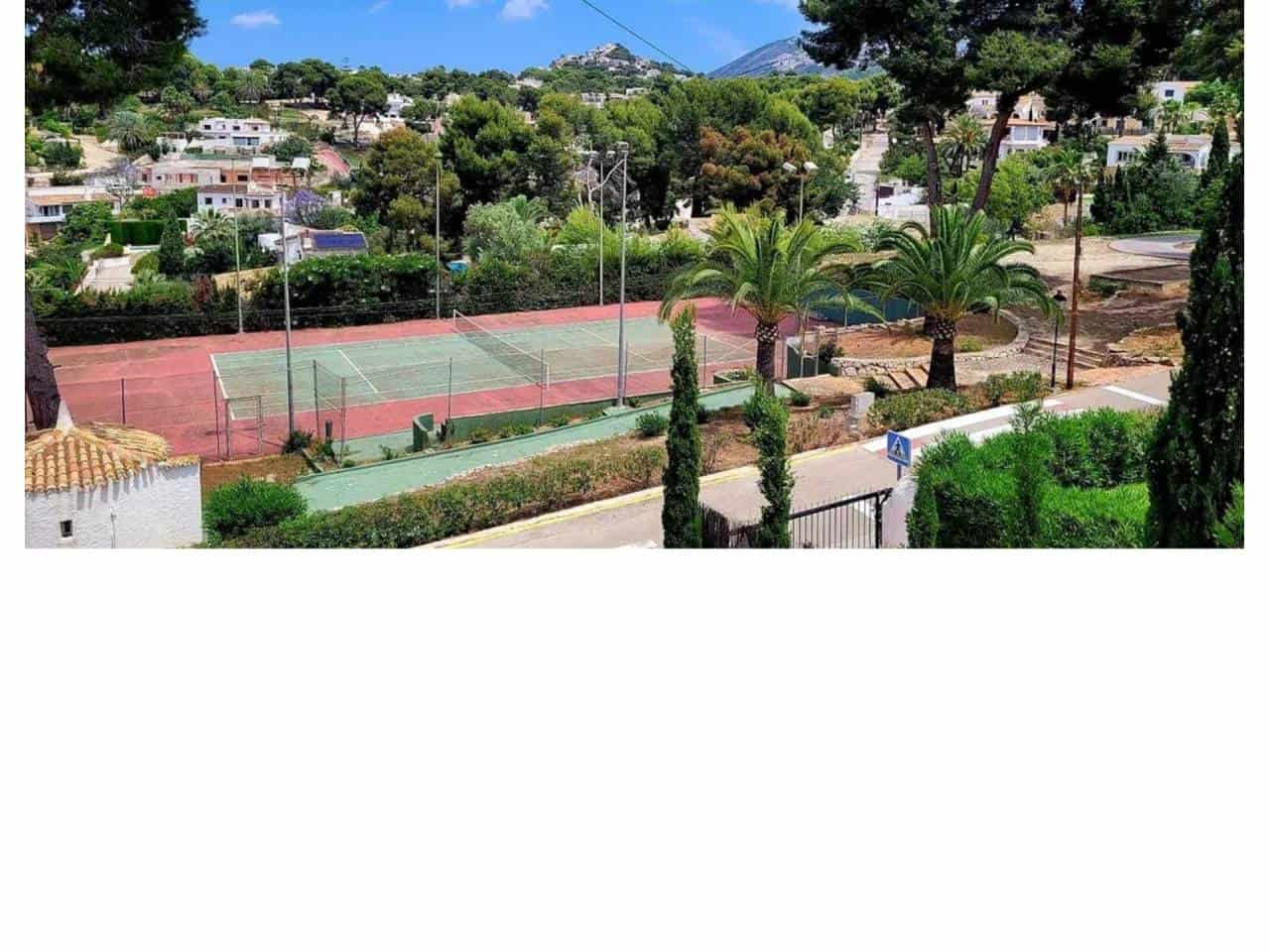 4 makuuhuone Huvila myytävänä paikassa Moraira mukana uima-altaan 
autotalli - 1 450 000 € (Ref: 7784312)