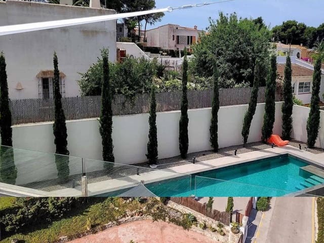 4 makuuhuone Huvila myytävänä paikassa Moraira, Teulada-Moraira mukana uima-altaan 
autotalli - 1 450 000 € (Ref: 7784312)