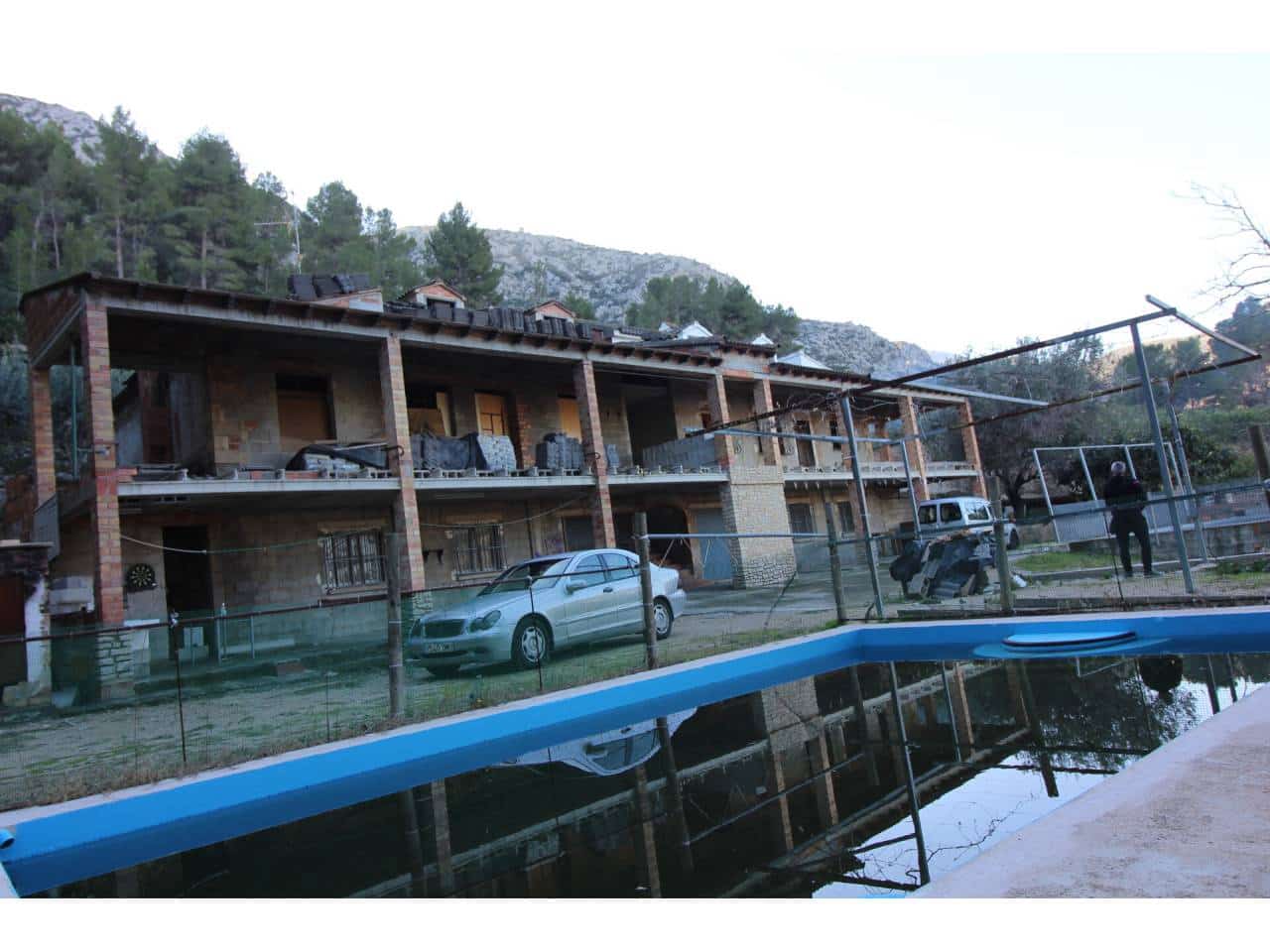 10 soveværelse Lejlighed til salg i Pego med swimmingpool garage - € 300.000 (Ref: 8010052)