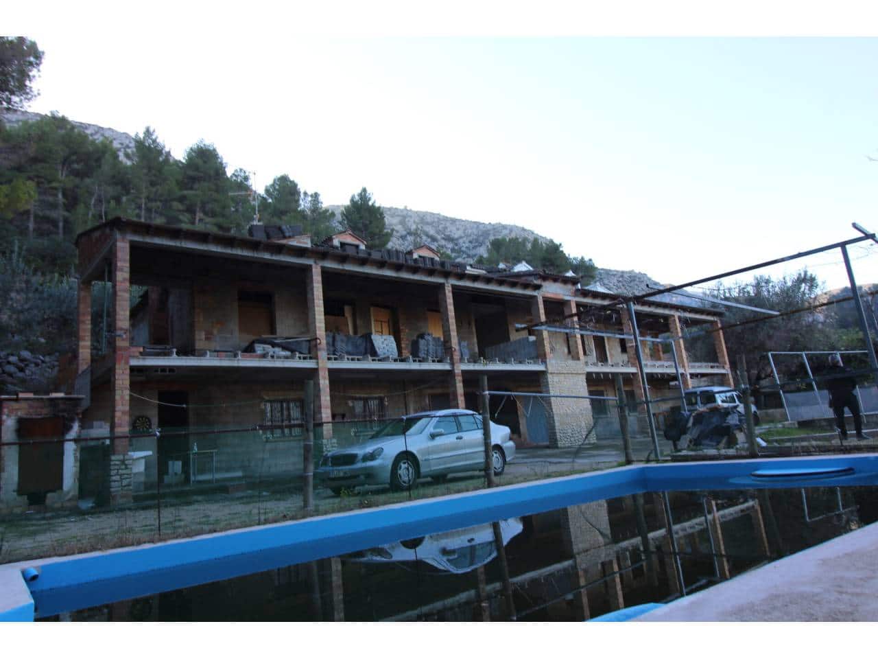 10 soveværelse Lejlighed til salg i Pego med swimmingpool garage - € 300.000 (Ref: 8010052)