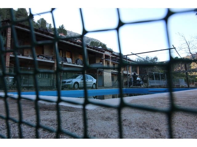 10 soveværelse Lejlighed til salg i Pego med swimmingpool garage - € 300.000 (Ref: 8010052)