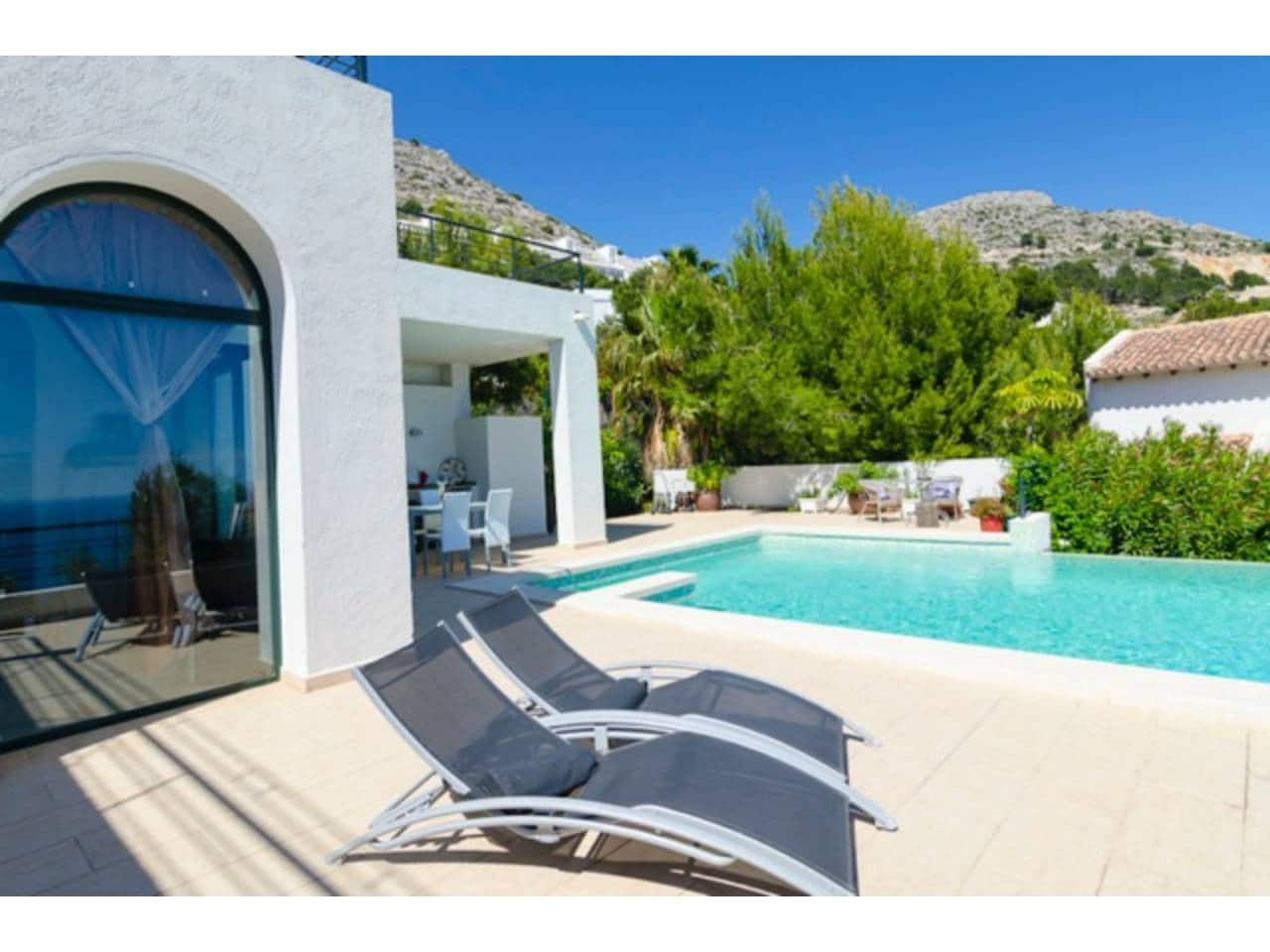 4 soveværelse Villa til leje i Altea med swimmingpool garage - € 5.500 (Ref: 8094060)