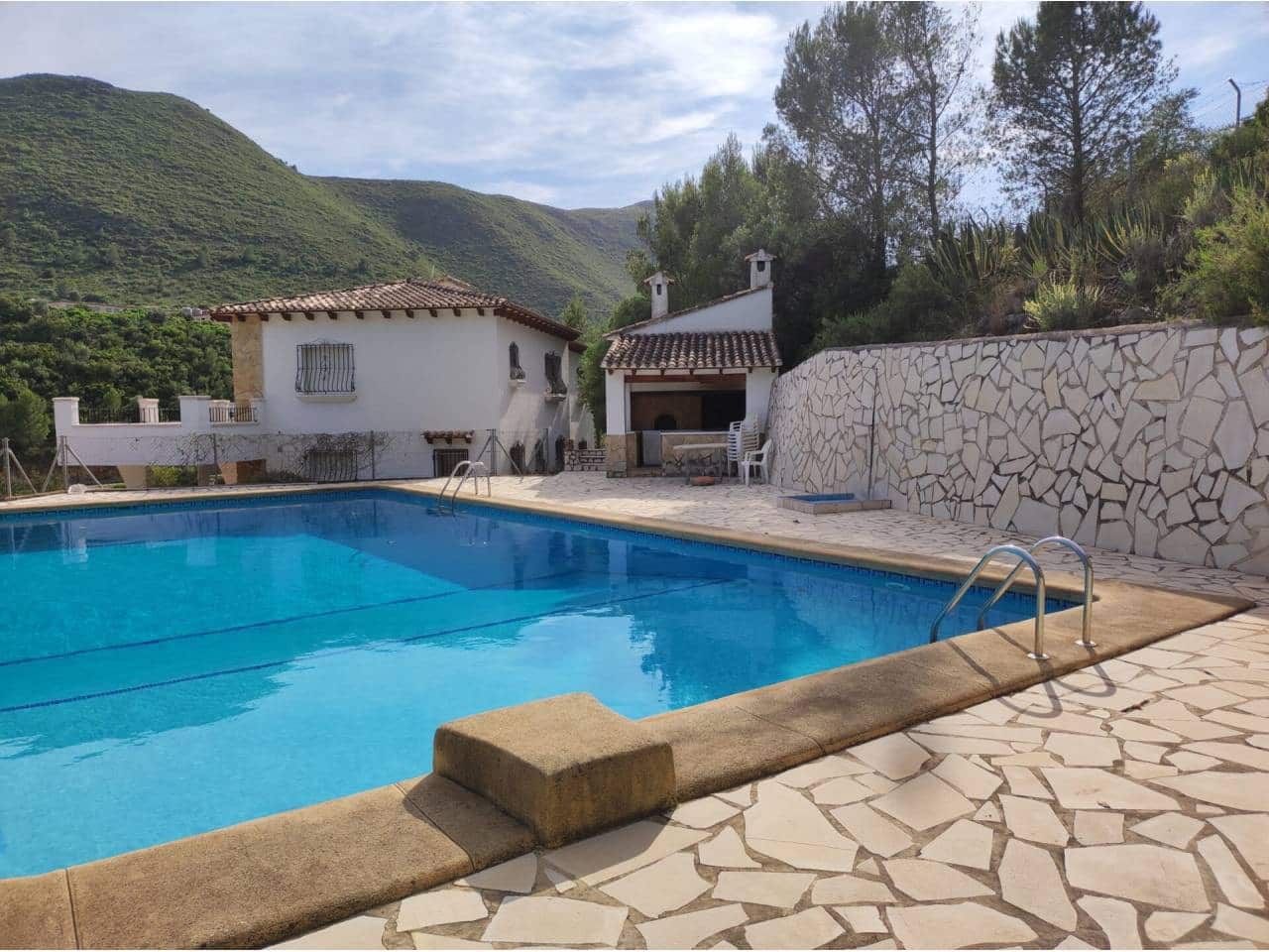 8 soverom Villa til salgs i L'Atzuvia - € 695 000 (Ref: 8128812)