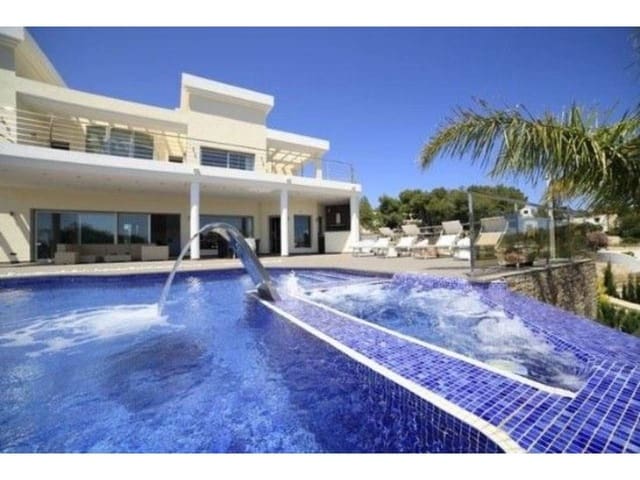 5 slaapkamer Villa te koop in Benissa met zwembad - € 1.900.000 (Ref: 8267436)