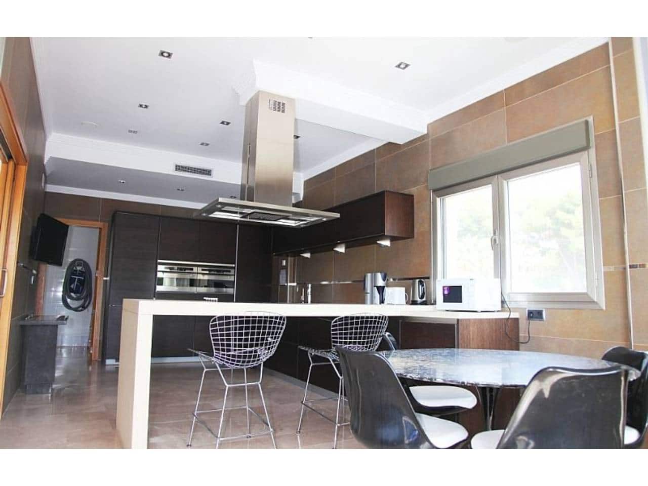 5 slaapkamer Villa te koop in Benissa met zwembad - € 1.900.000 (Ref: 8267436)