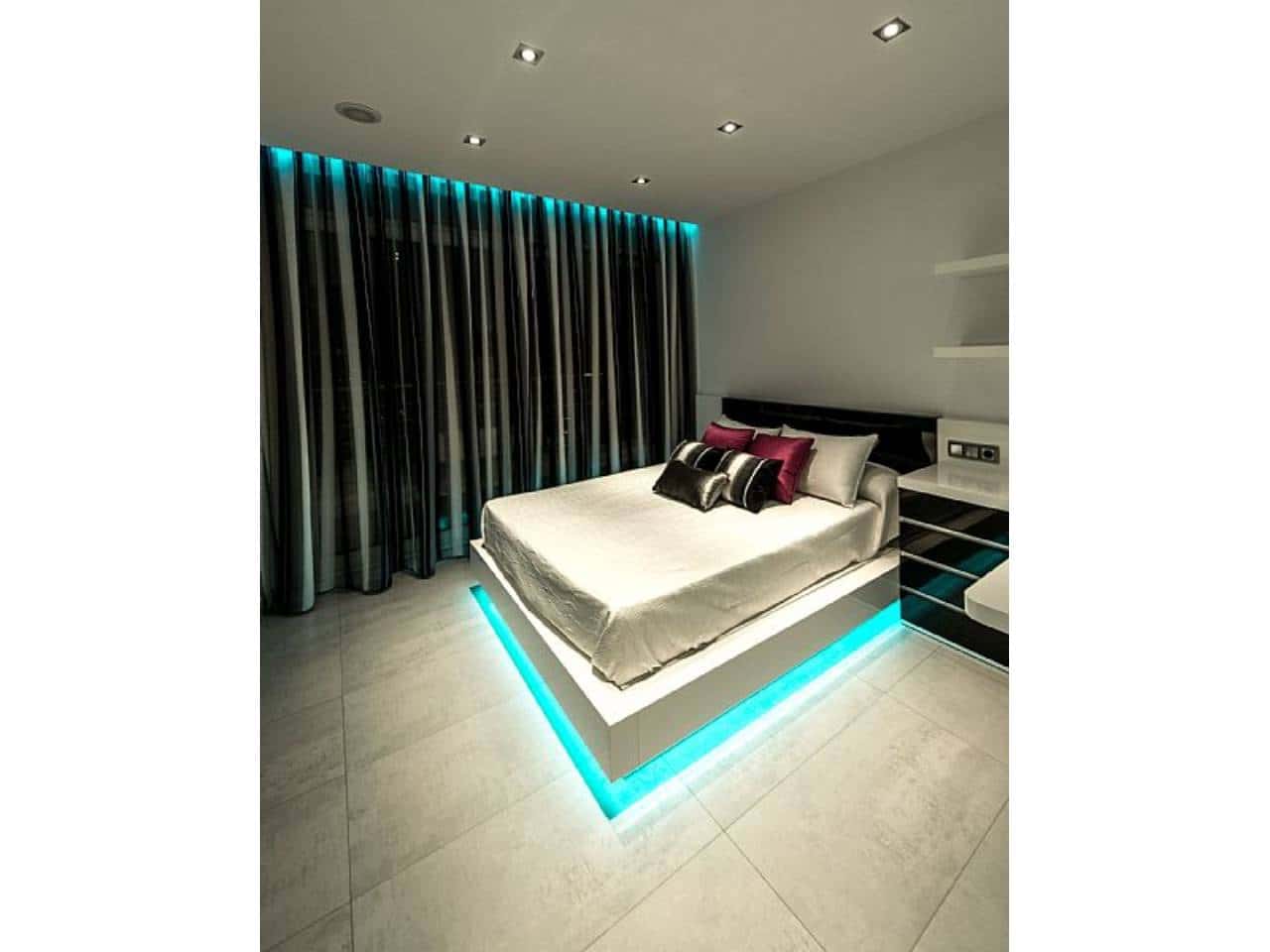 4 soveværelse Villa til salg i Calpe / Calp med swimmingpool garage - € 1.890.000 (Ref: 8267437)