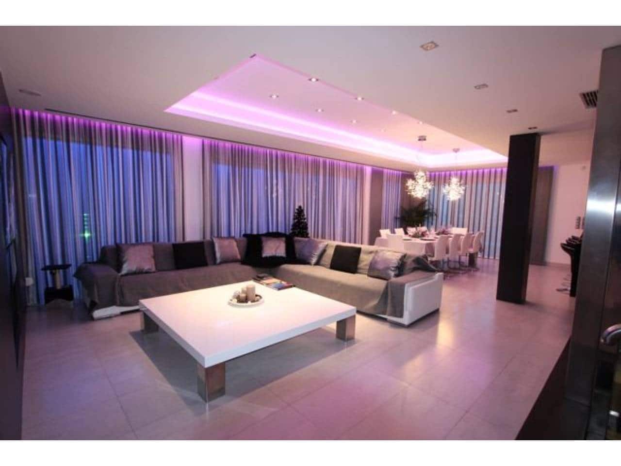 4 soveværelse Villa til salg i Calpe / Calp med swimmingpool garage - € 1.890.000 (Ref: 8267437)