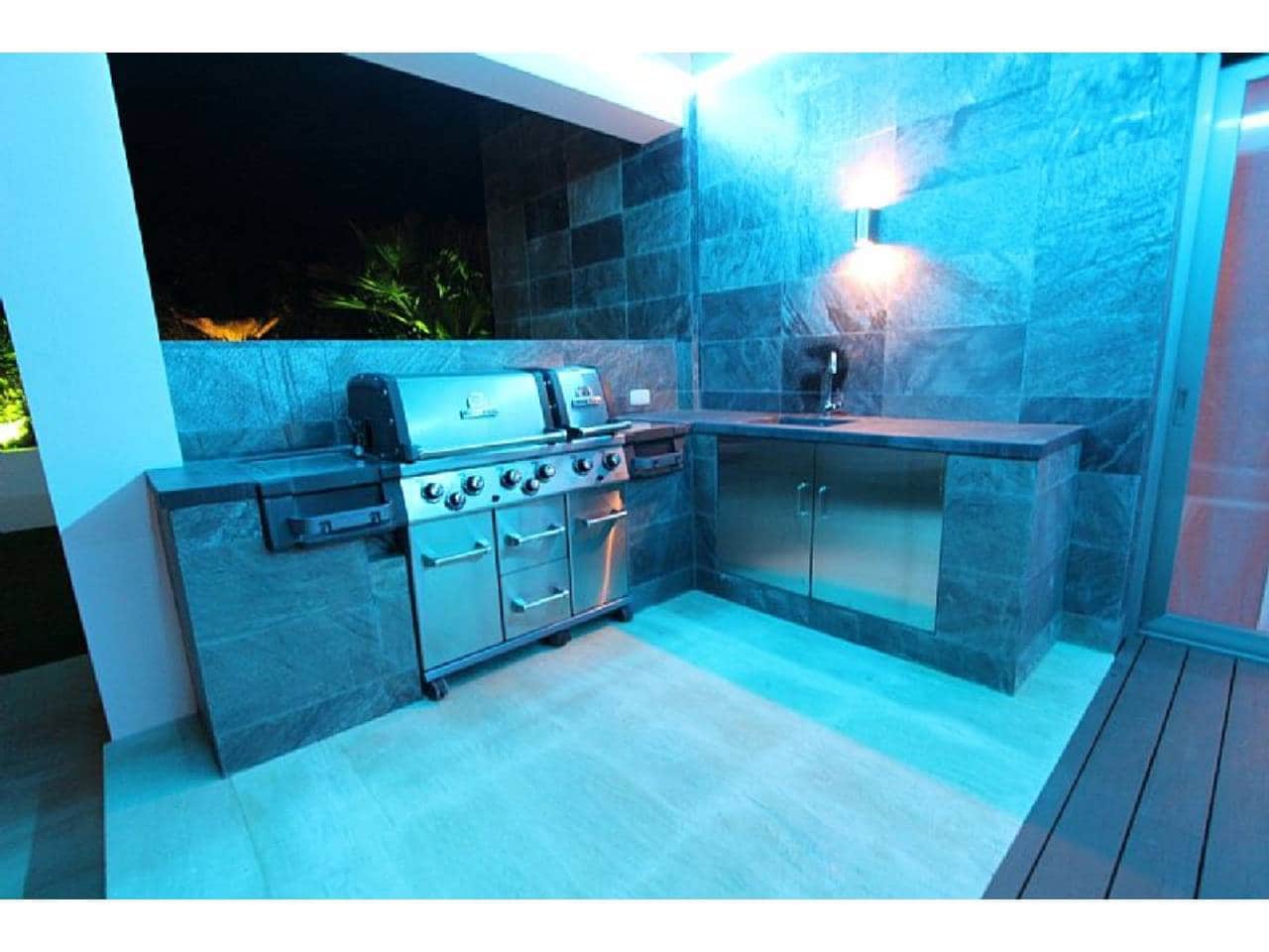 4 soveværelse Villa til salg i Calpe / Calp med swimmingpool garage - € 1.890.000 (Ref: 8267437)