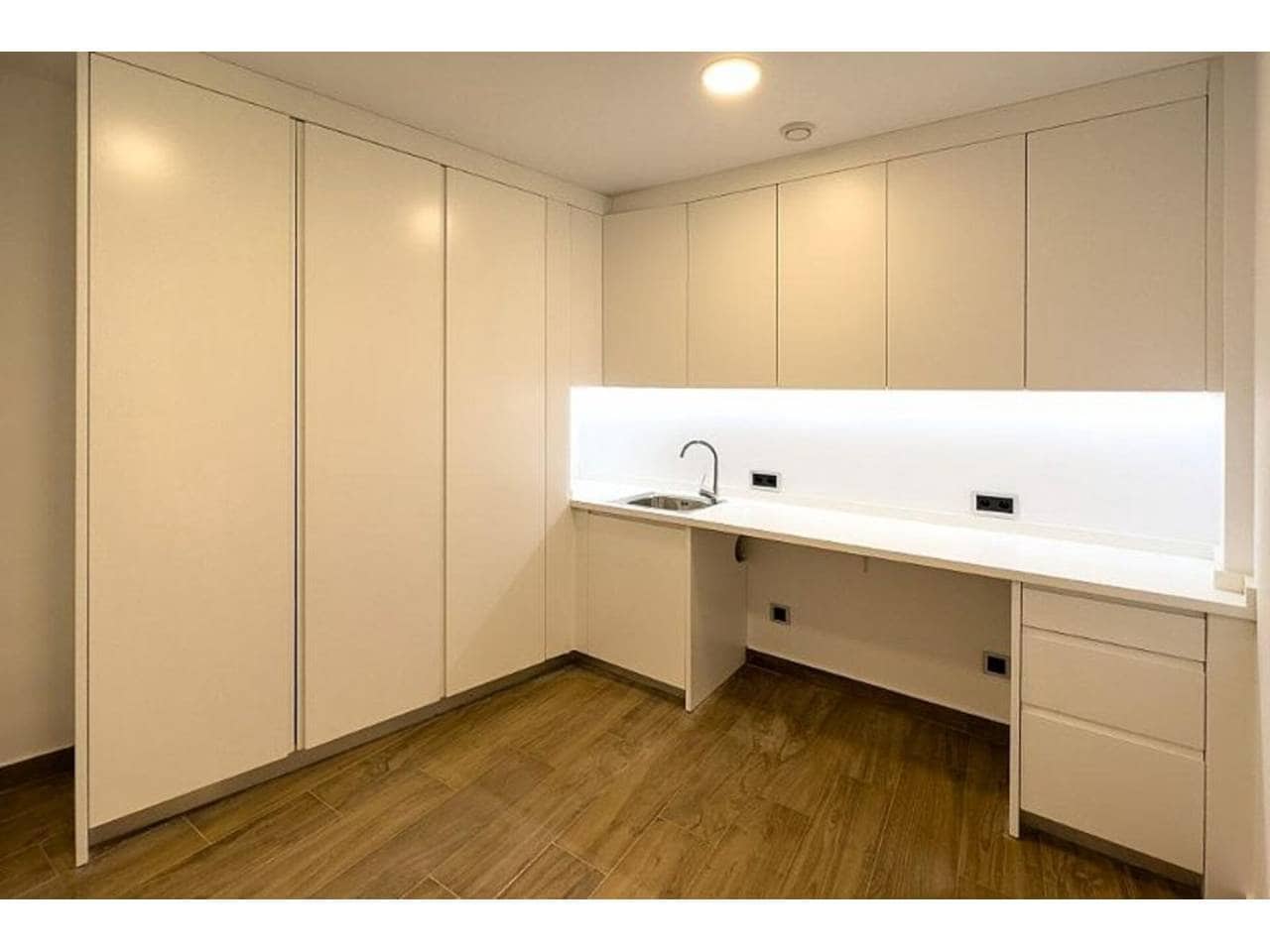 4 makuuhuone Huvila myytävänä paikassa Calpe / Calp mukana uima-altaan 
autotalli - 2 849 000 € (Ref: 8299953)