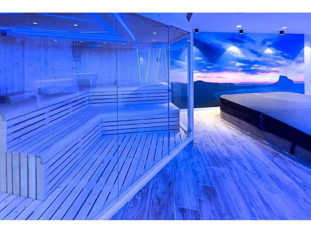 4 makuuhuone Huvila myytävänä paikassa Calpe / Calp mukana uima-altaan 
autotalli - 2 849 000 € (Ref: 8299953)