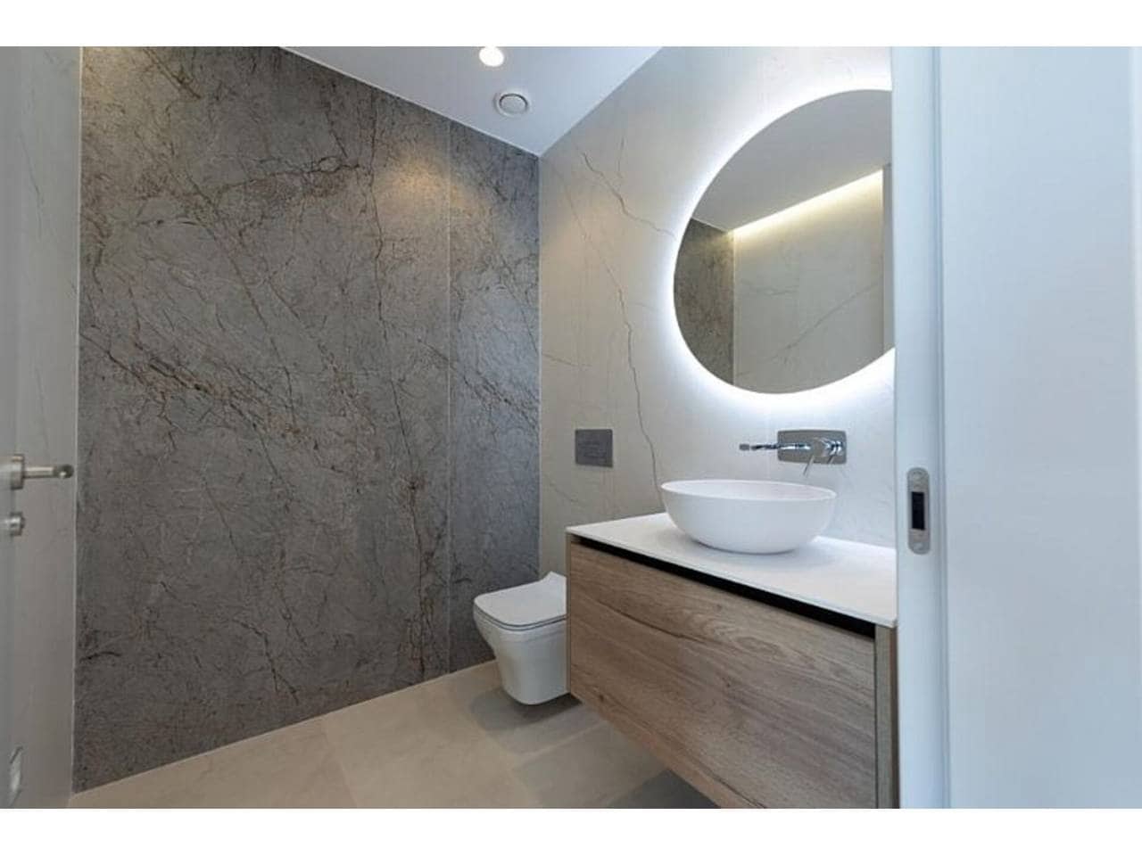 4 soveværelse Lejlighed til salg i Benidorm med swimmingpool garage - € 1.650.000 (Ref: 8306080)