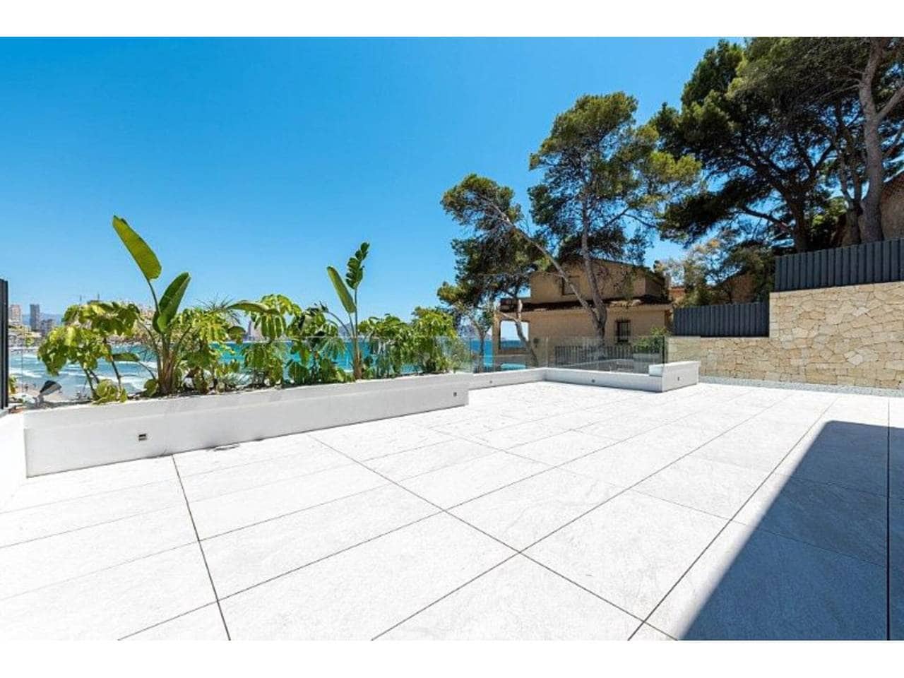 4 soveværelse Lejlighed til salg i Benidorm med swimmingpool garage - € 1.650.000 (Ref: 8306080)