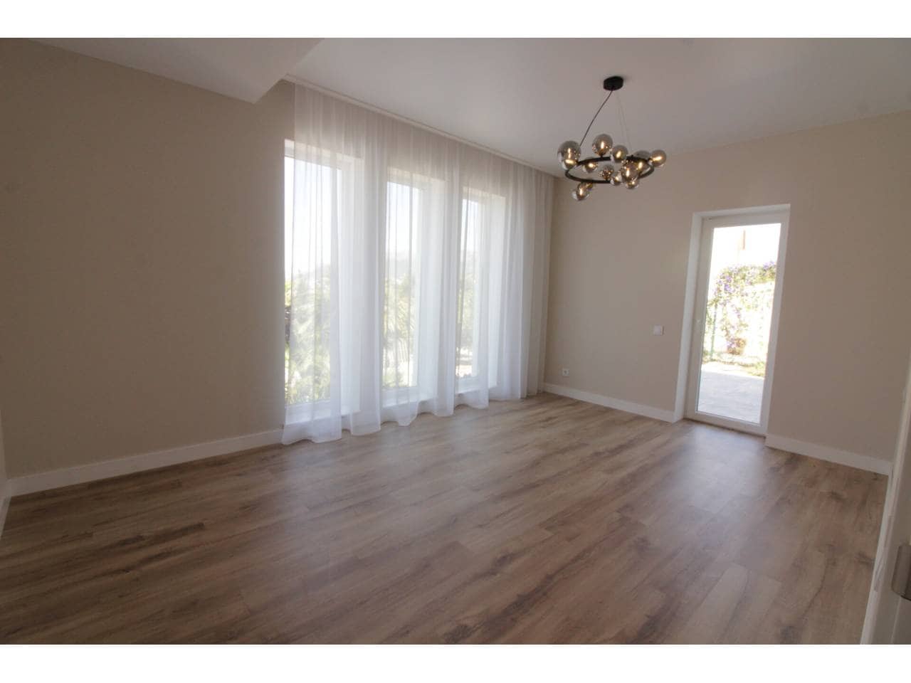 4 quarto Moradia para venda em Calpe / Calp com piscina - 995 000 € (Ref: 8359041)