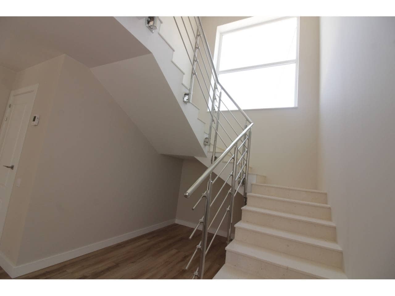 4 quarto Moradia para venda em Calpe / Calp com piscina - 995 000 € (Ref: 8359041)