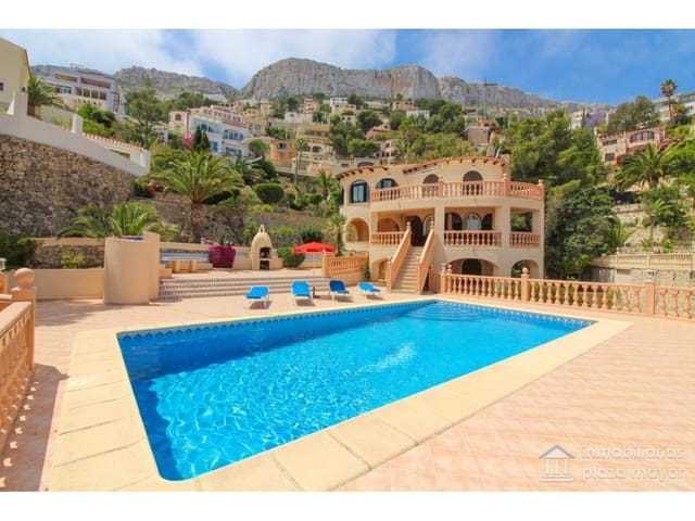 Chalet de 5 habitaciones en Calpe / Calp en alquiler vacacional - 1.500 € (Ref: 8737052)