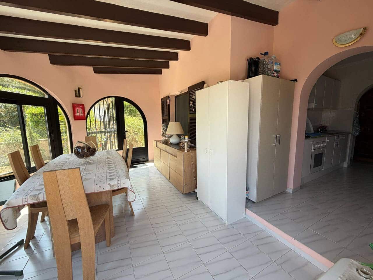 Chalet de 5 habitaciones en Calpe / Calp en venta con piscina - 650.000 € (Ref: 8737052)