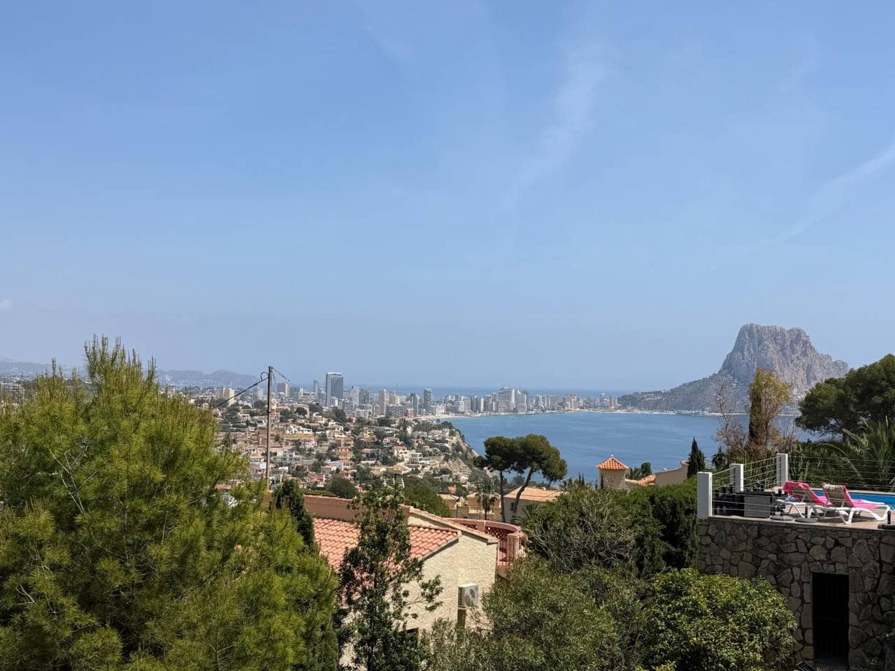 Chalet de 5 habitaciones en Calpe / Calp en venta con piscina - 650.000 € (Ref: 8737052)