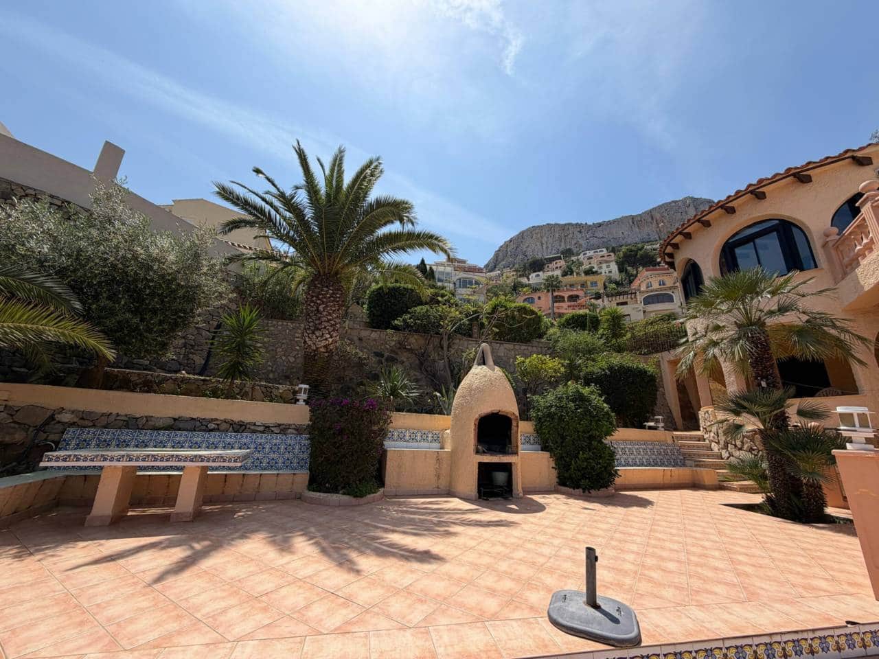 Chalet de 5 habitaciones en Calpe / Calp en venta con piscina - 650.000 € (Ref: 8737052)