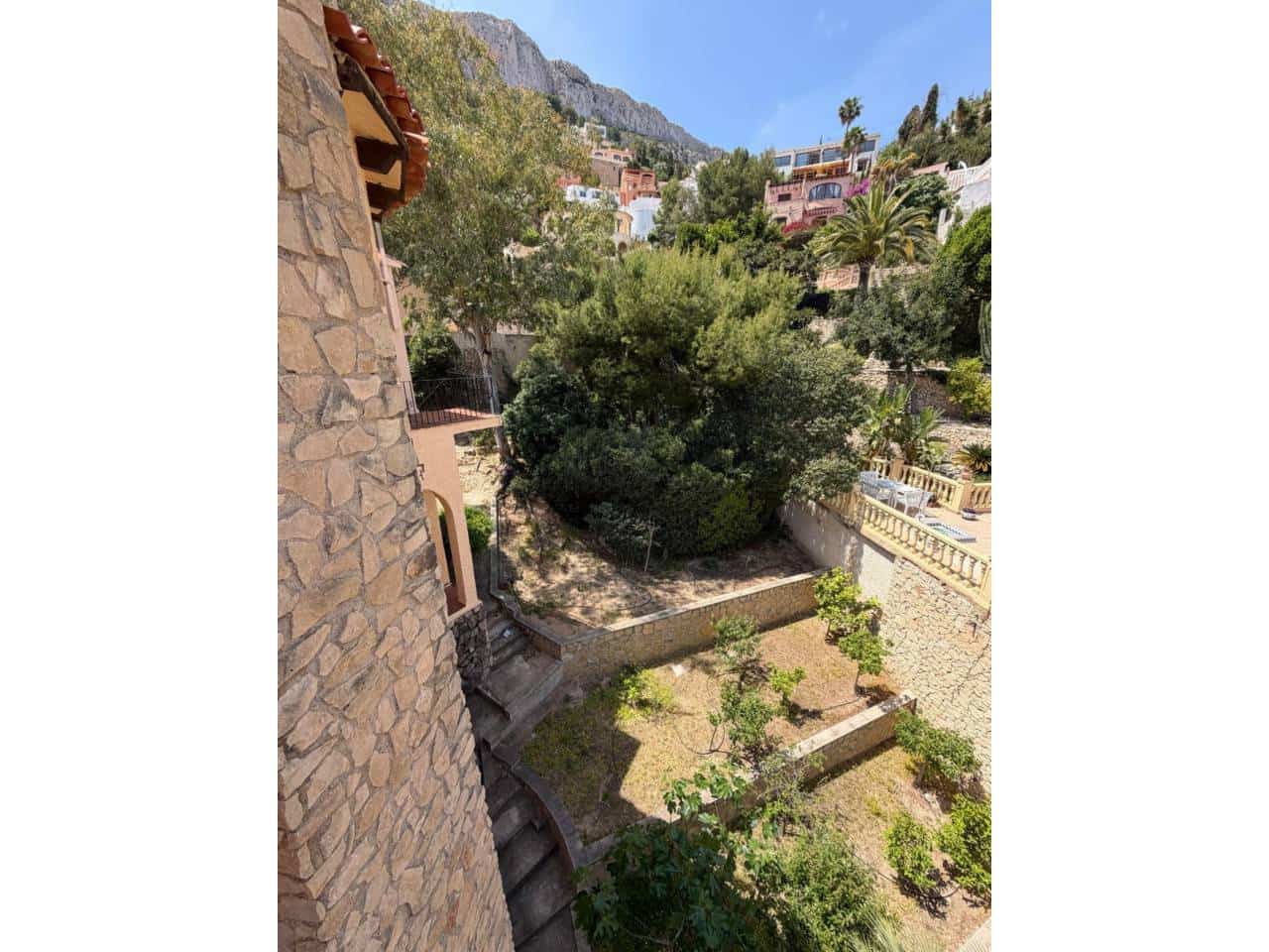 Chalet de 5 habitaciones en Calpe / Calp en venta con piscina - 650.000 € (Ref: 8737052)