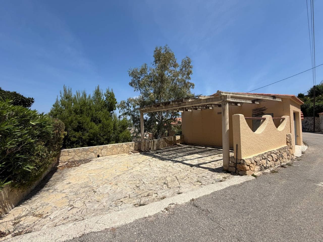 Chalet de 5 habitaciones en Calpe / Calp en venta con piscina - 650.000 € (Ref: 8737052)