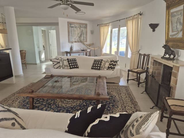 4 sypialnia Willa na sprzedaż w Moraira, Teulada-Moraira z basenem garażem - 980 000 € (Ref: 8907110)