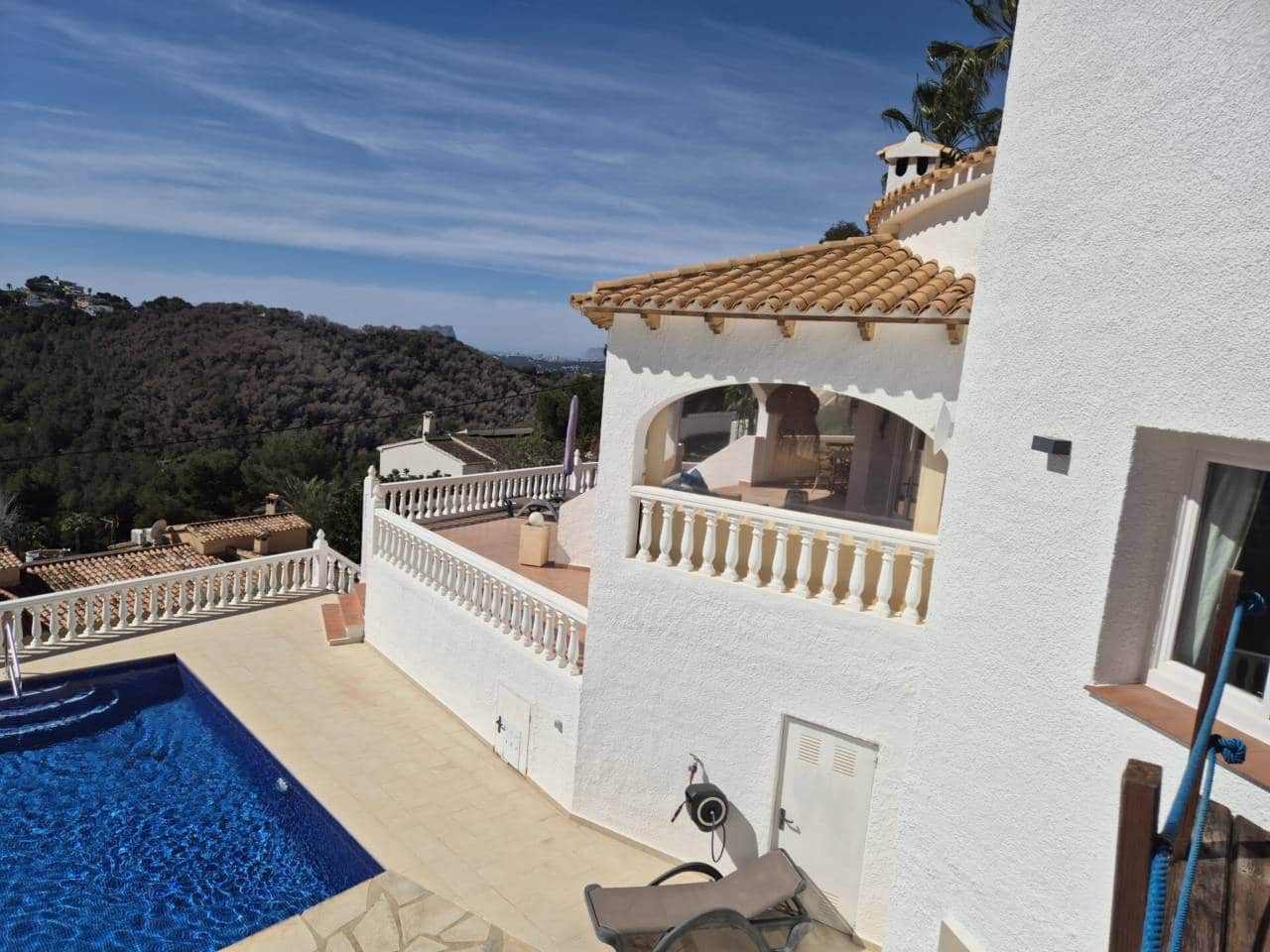 4 sypialnia Willa na sprzedaż w Moraira z basenem garażem - 980 000 € (Ref: 8907110)