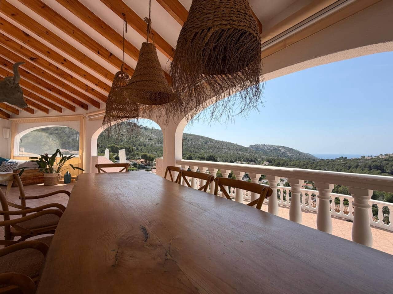 4 bedroom Villa for sale in Moraira with pool garage - € 979,000 (Ref: 8907110)