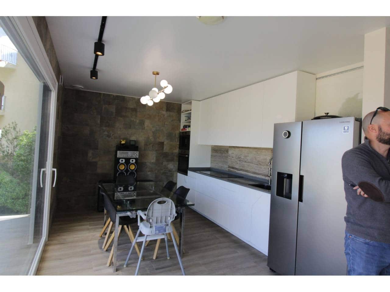 2 chambre Villa/Maison à vendre à Calpe / Calp avec piscine - 450 000 € (Ref: 8910709)