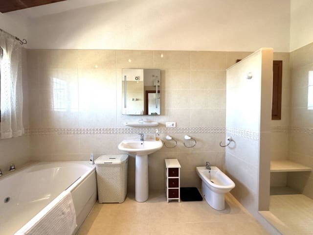 3 sovrum Villa till salu i Monte Pego, Pego med pool garage - 560 000 € (Ref: 8998295)