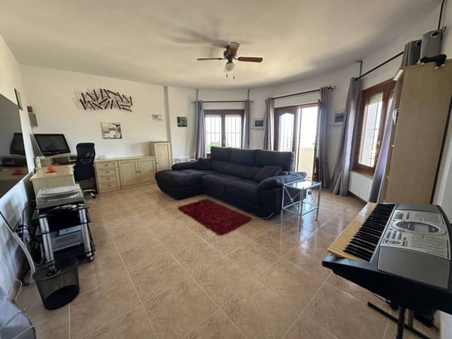 3 sovrum Villa till salu i Monte Pego, Pego med pool garage - 560 000 € (Ref: 8998295)