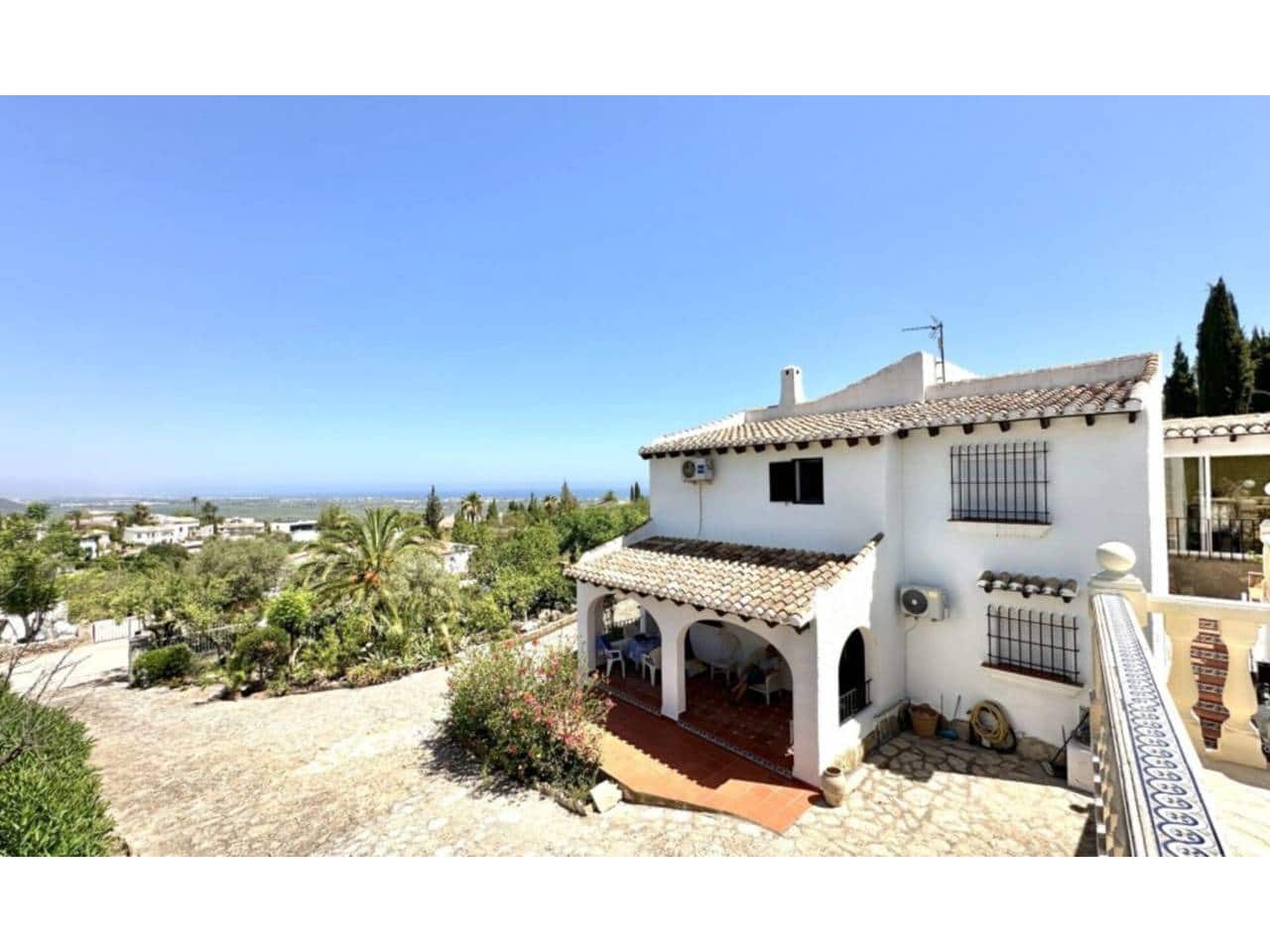 3 chambre Villa/Maison à vendre à Rafol de Almunia avec piscine garage - 449 000 € (Ref: 8998296)