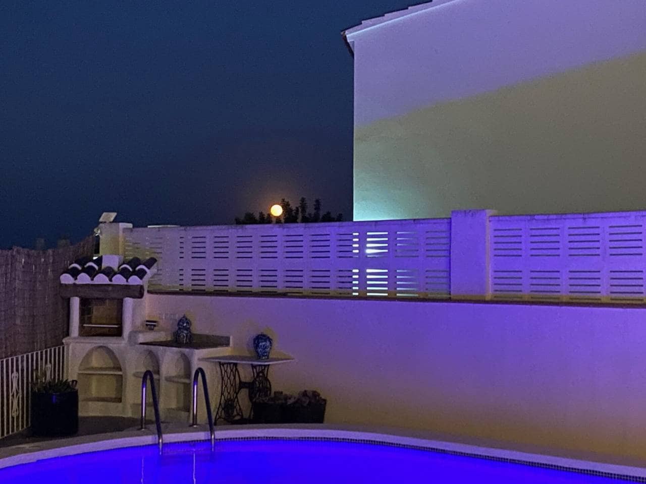 4 soveværelse Villa til salg i Calpe / Calp med swimmingpool garage - € 650.000 (Ref: 8998297)