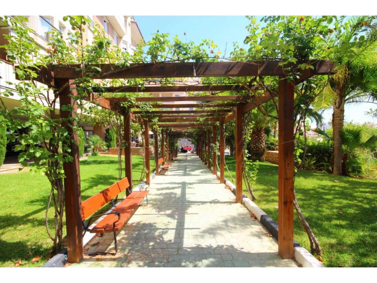 1 makuuhuone Asunto lomavuokrausta paikassa Calpe / Calp mukana uima-altaan - 1 050 € (Ref: 9002473)