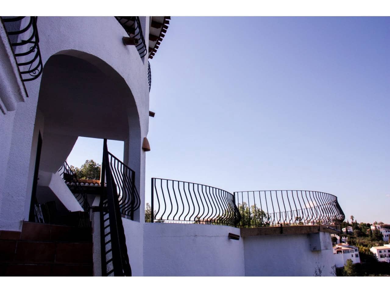 4 soveværelse Villa til salg i Monte Pego med swimmingpool garage - € 560.000 (Ref: 9006614)