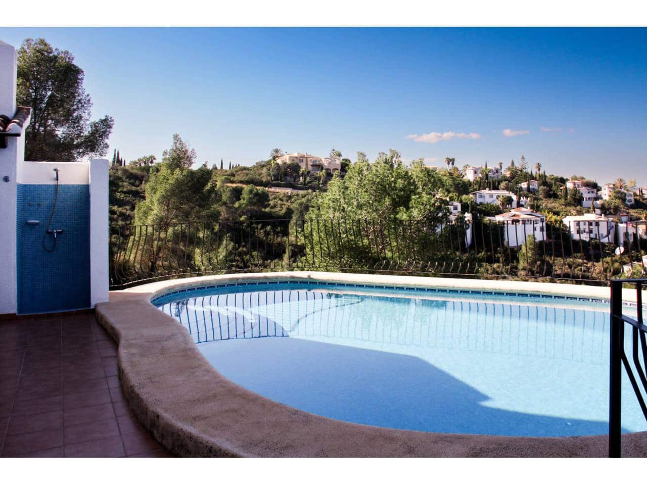 4 soveværelse Villa til salg i Monte Pego med swimmingpool garage - € 560.000 (Ref: 9006614)