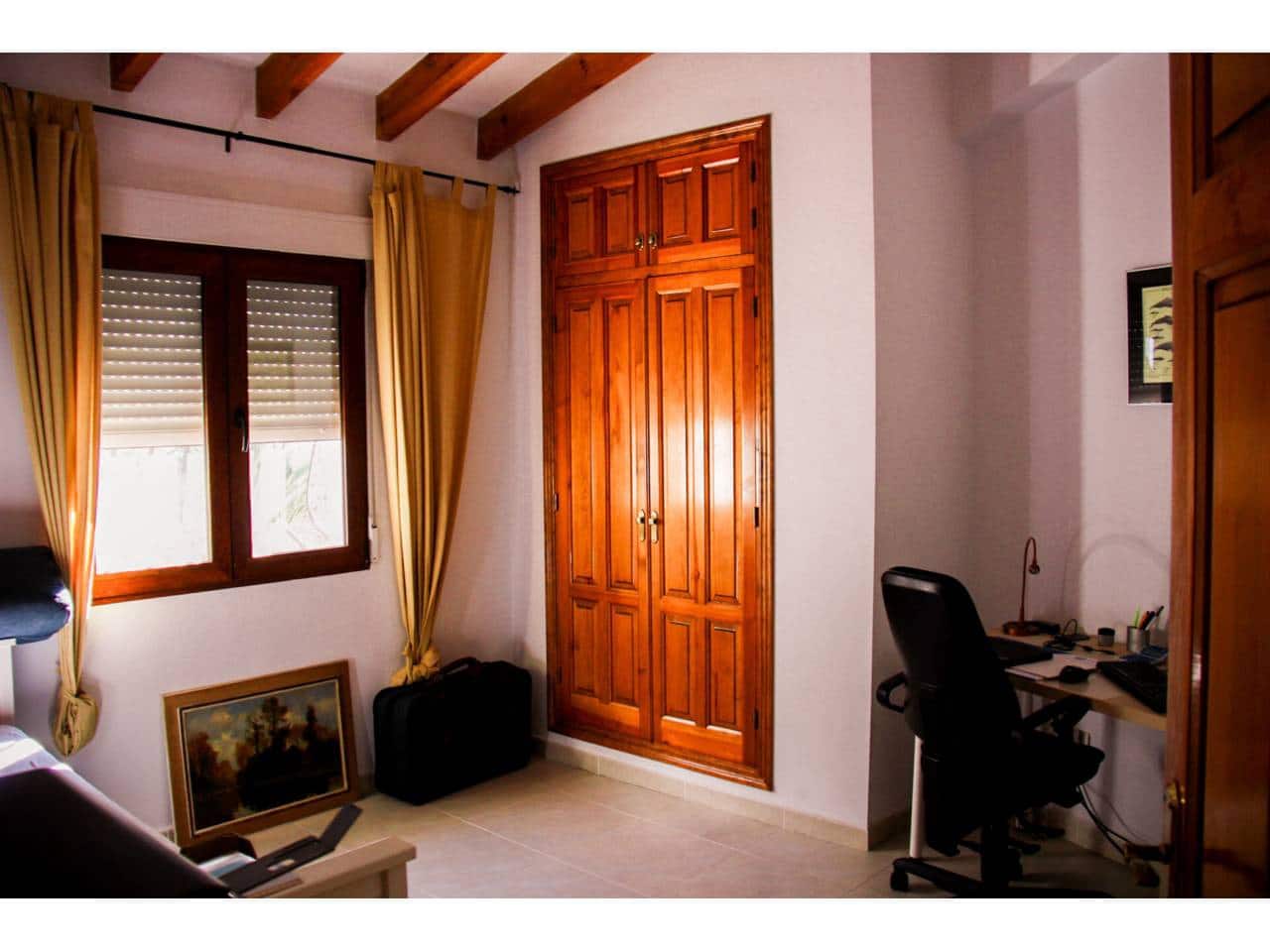 4 soveværelse Villa til salg i Monte Pego med swimmingpool garage - € 560.000 (Ref: 9006614)