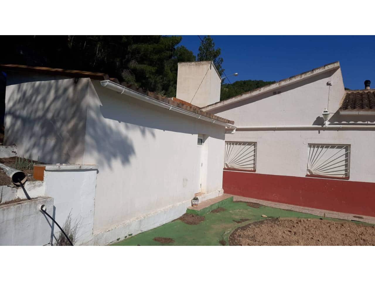 3 soveværelse Villa til salg i Castalla med garage - € 160.000 (Ref: 9019465)