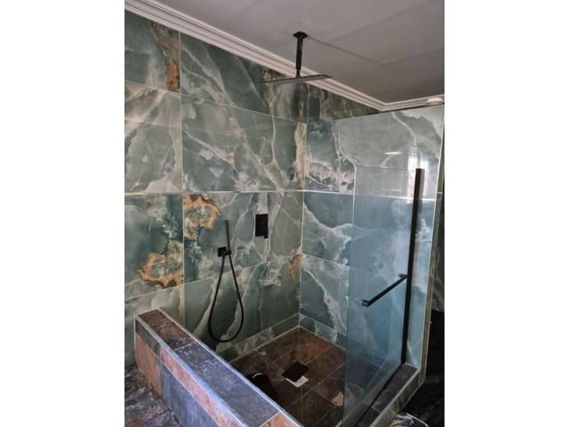 2 soverom Villa til salgs i Oliva med garasje - € 250 000 (Ref: 9024389)