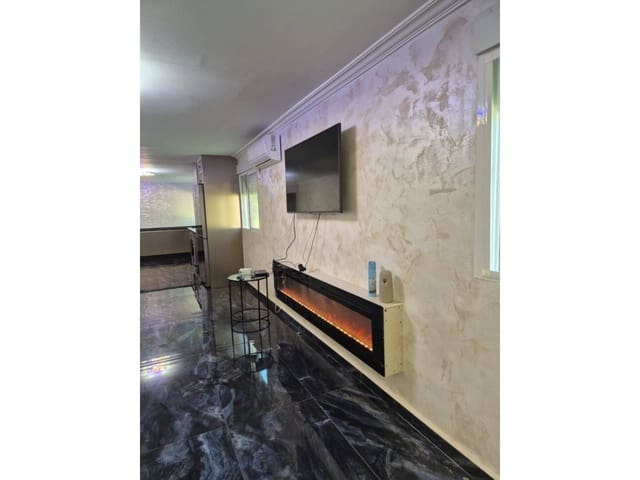 2 soverom Villa til salgs i Oliva med garasje - € 250 000 (Ref: 9024389)