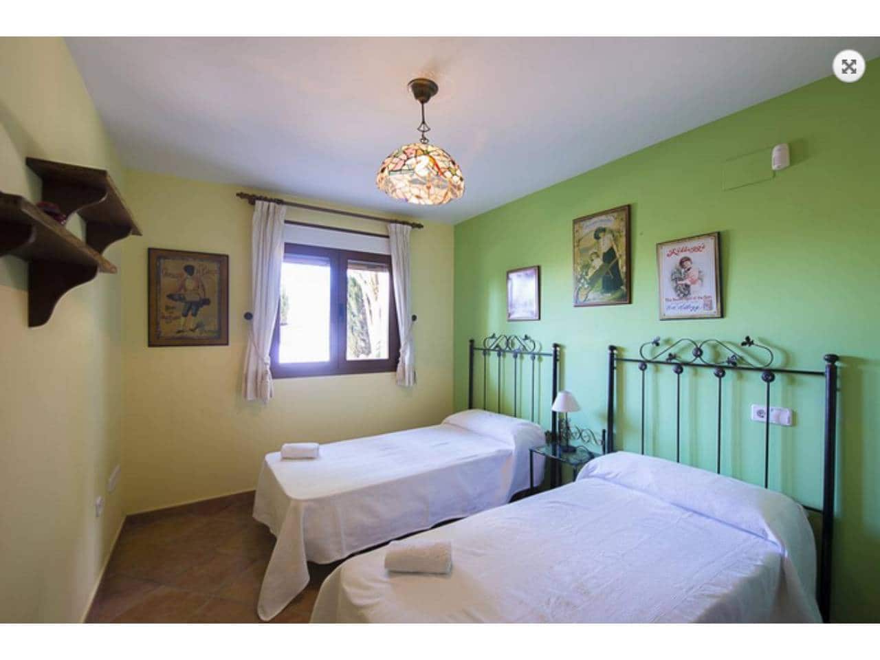 4 chambre Villa/Maison à vendre à Calpe / Calp avec piscine garage - 775 000 € (Ref: 9074790)