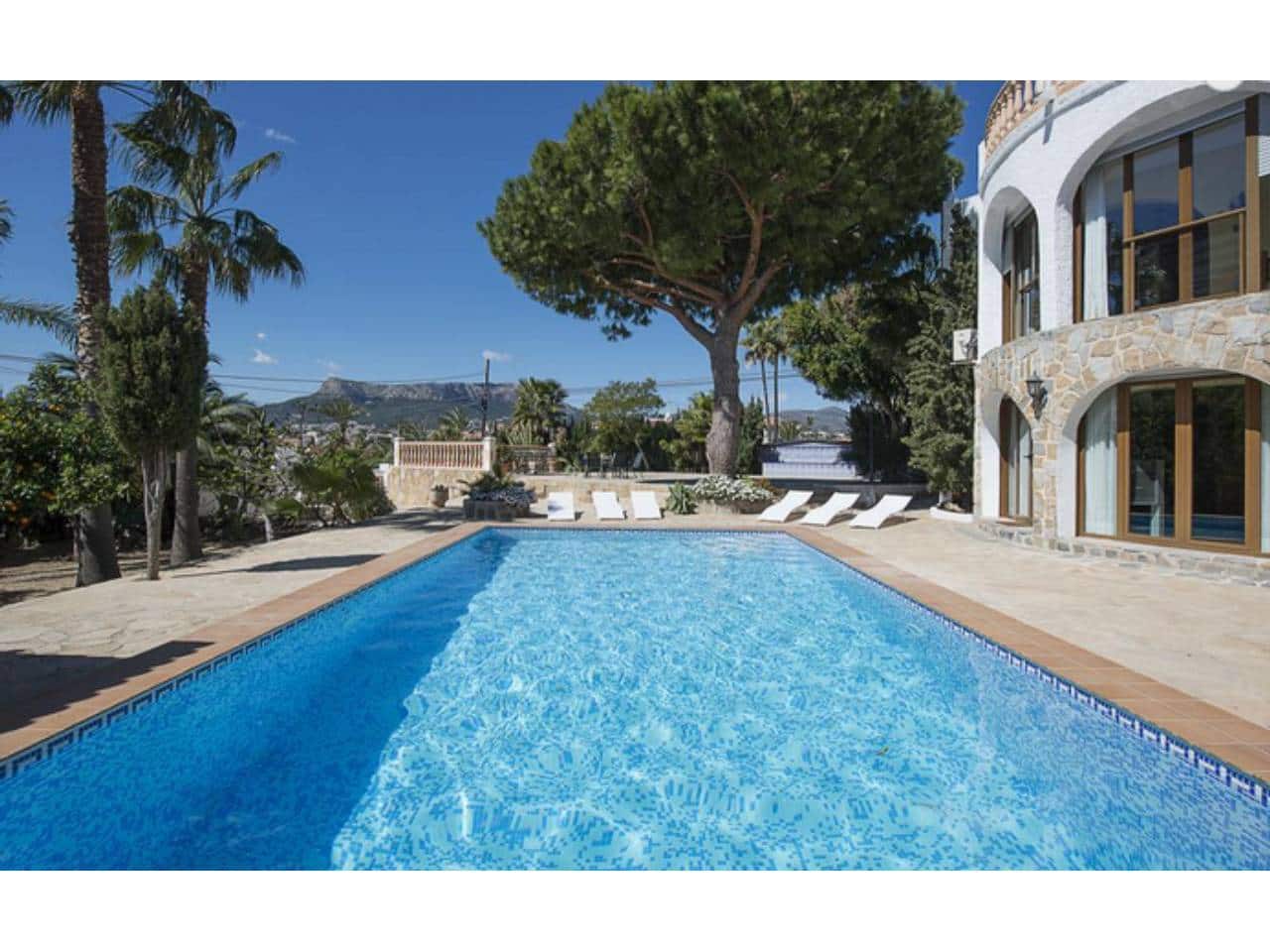4 chambre Villa/Maison à vendre à Calpe / Calp avec piscine garage - 775 000 € (Ref: 9074790)