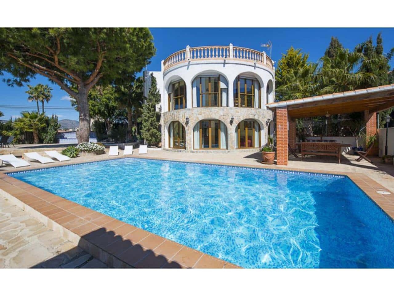 4 chambre Villa/Maison à vendre à Calpe / Calp avec piscine garage - 775 000 € (Ref: 9074790)
