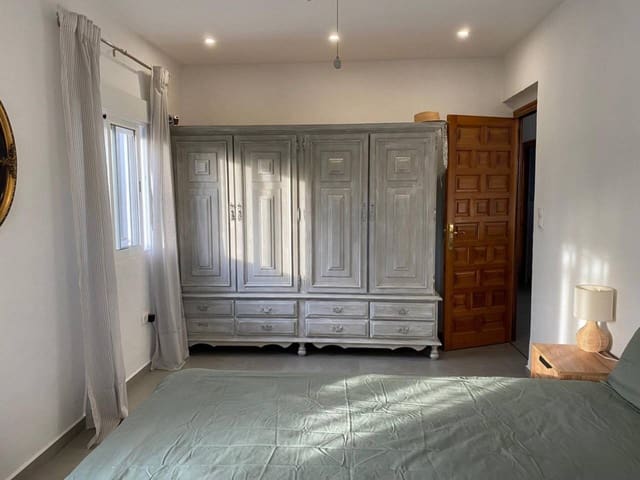 2 soverom Villa til salgs i Oliva - € 289 000 (Ref: 9088436)