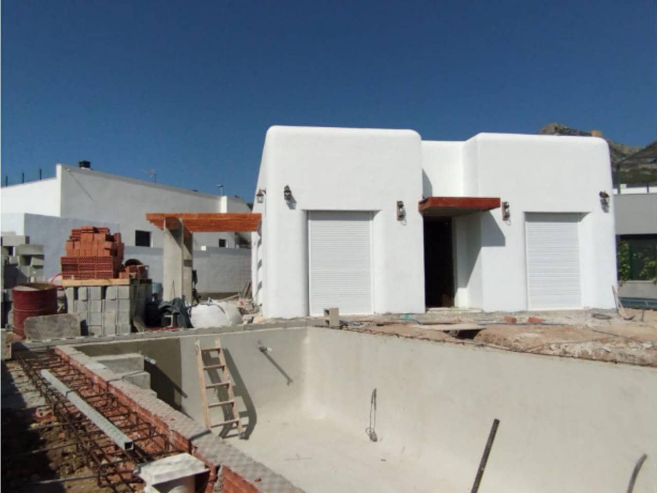 3 Zimmer Villa zu verkaufen in Polop mit Pool Garage - 534.000 € (Ref: 9104180)